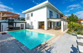 Nice Home In Crikvenica With Sauna